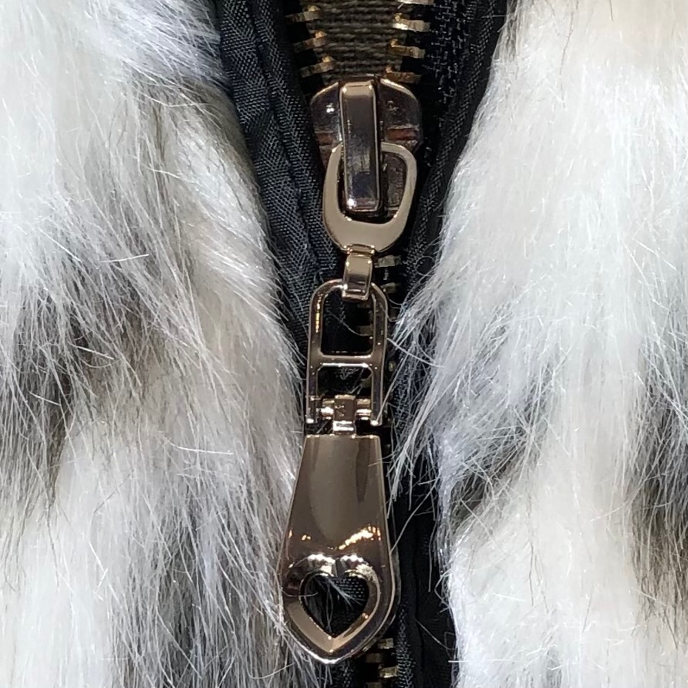 NWOT Say What? White & Black Faux Fur Jacket Sz M - Picture 7 of 12